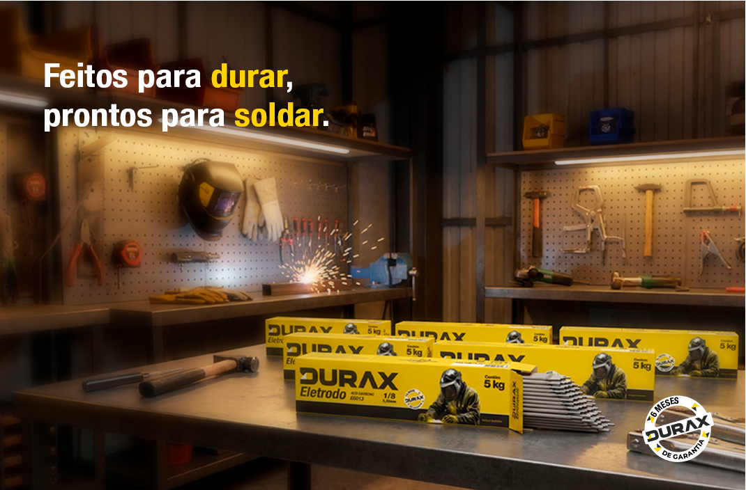 Eletrodos Durax em bancada de solda